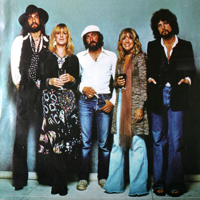 Fleetwood Mac members Mick Fleetwood, Christine McVie, John McVie, Stevie Nicks and Lindsey Buckingham in a 1977 Rumours advertisement, the band behind Go Your Own Way